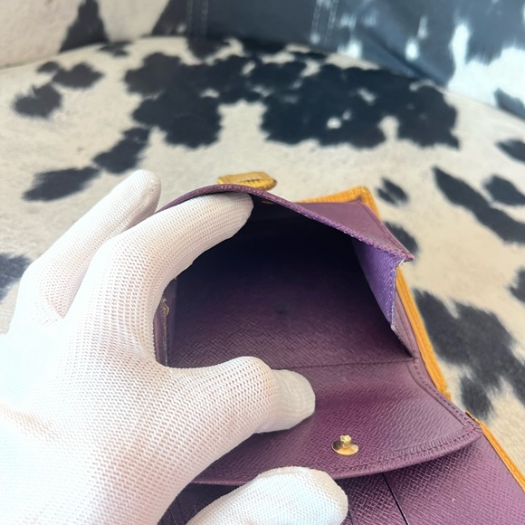 Louis Vuitton Yellow EPI Leather Purple Wallet MI0967 - Picture 12 of 16